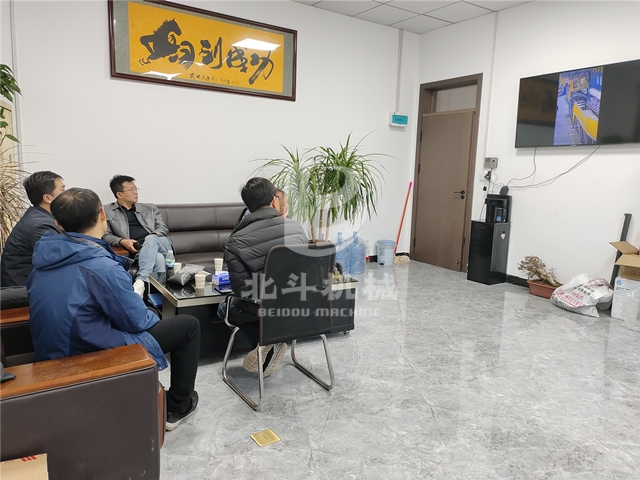 低能耗的核桃壳向日葵视频色板受到山西客户的欢迎